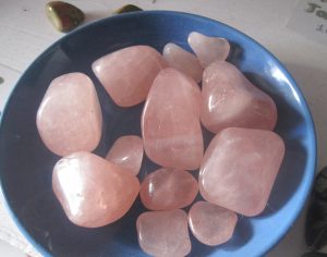 Rose quartz crystals at Dragons co-op